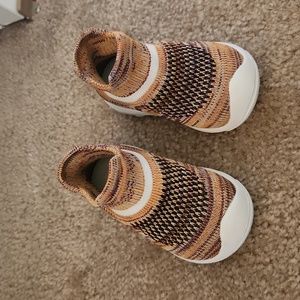 Brand new toddler shoes